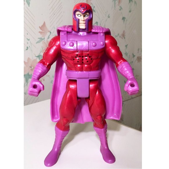Other - 1998 ToyBiz X-Men Magneto Sound Action Figure